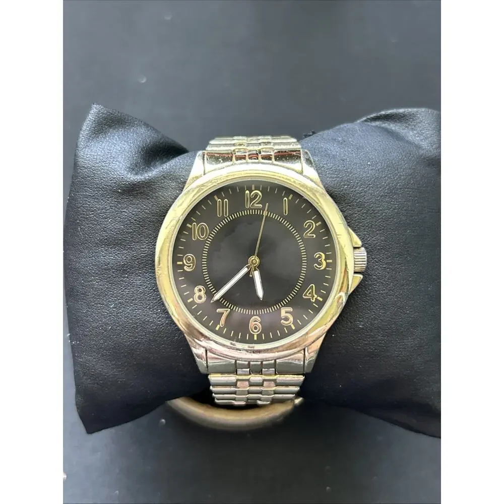 Gold Tone Black Dial Men’s Stretch Band Quartz Watch
